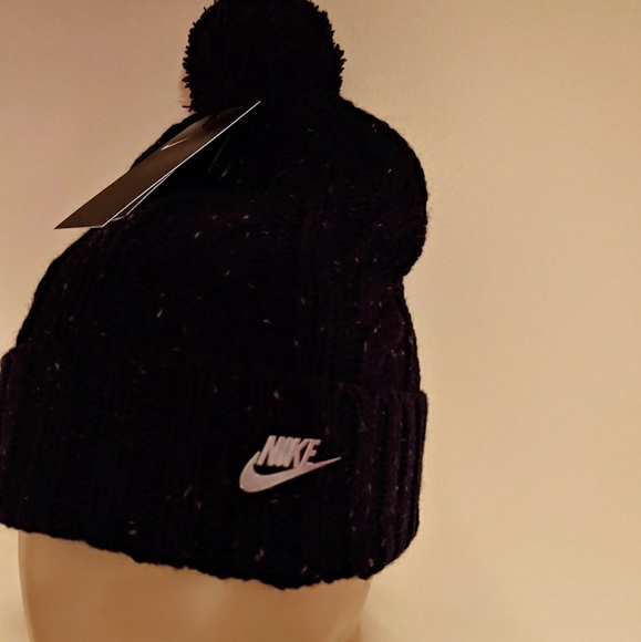 Nike beanie - Picture 5 of 8